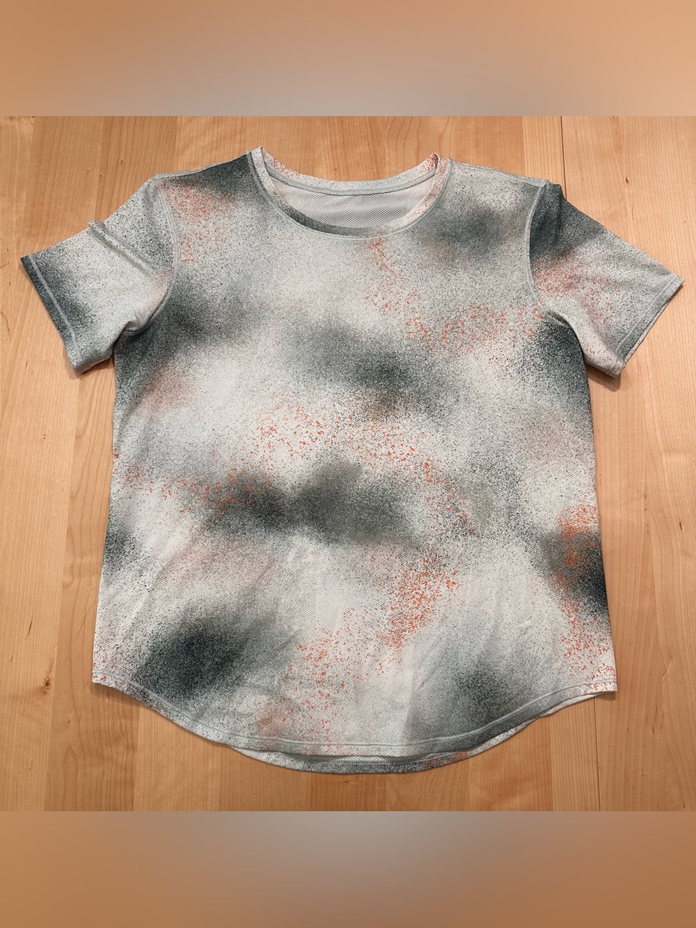 lululemon athletica Short Sleeve Tee in Gray and Green & Orange Speckle